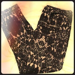 Silky soft leggings!! Size small!